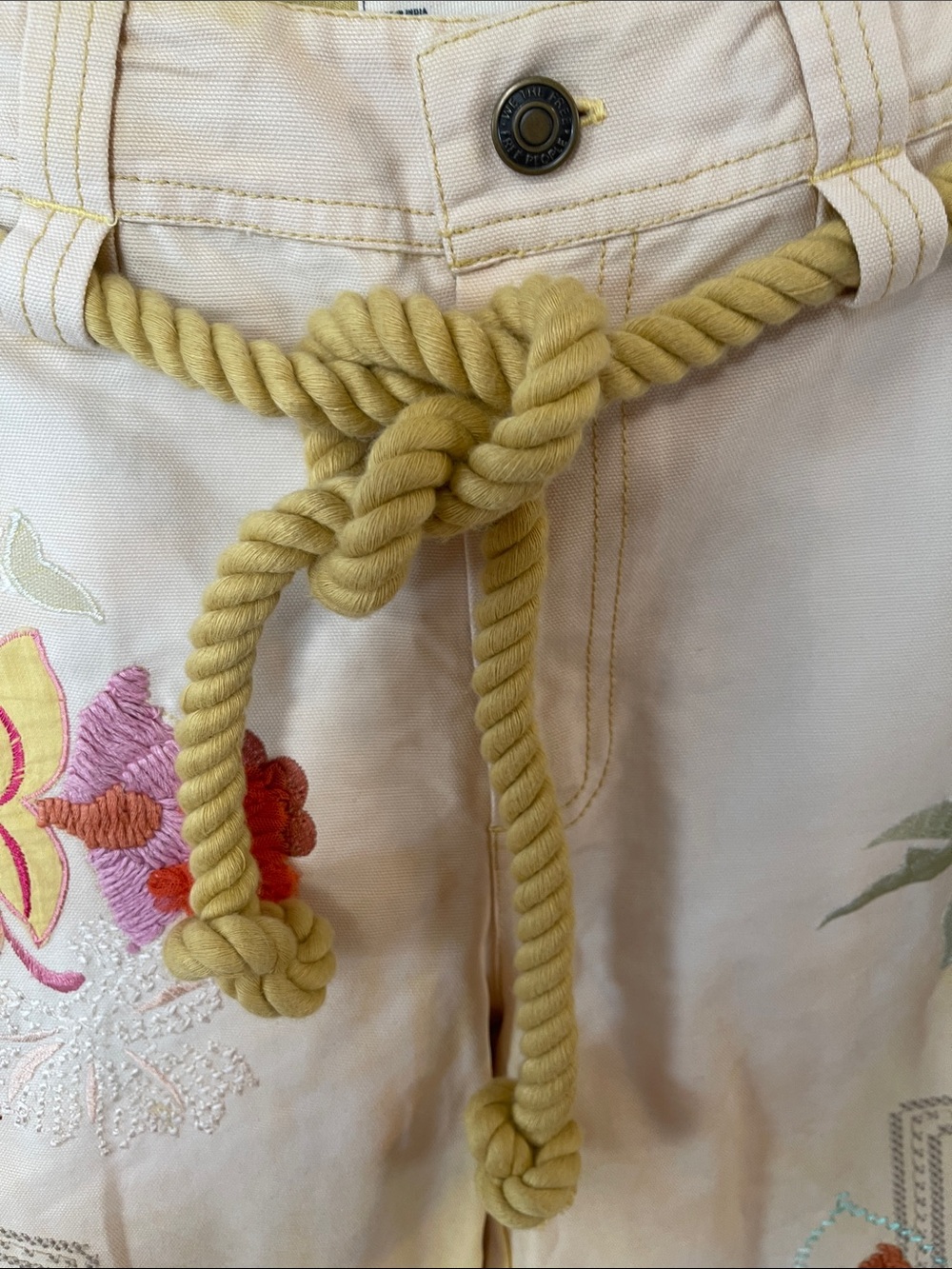We The Free Women Size 8 Electric Sands Embroidered Pants Rope-Handle - Picture 5 of 13